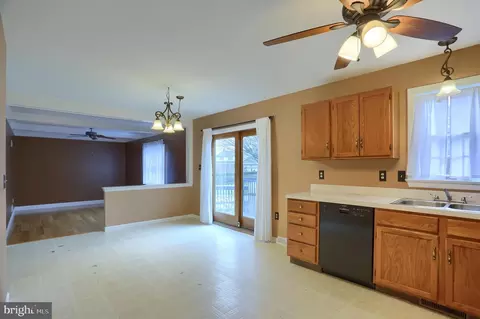 2 Brian Dr, Lititz, PA 17543 photo 10