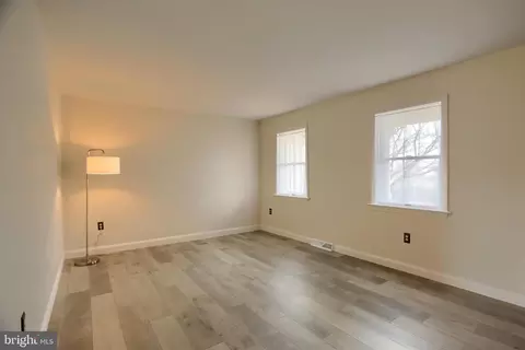 2 Brian Dr, Lititz, PA 17543 photo 5