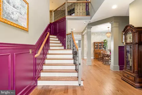 Entry Way - 1060 Lititz Bend Dr, Lititz, PA 17543 photo 2 of 6