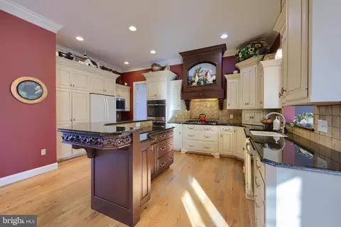 603 Fleetwood Dr, Lititz, PA 17543 photo 16