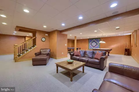 603 Fleetwood Dr, Lititz, PA 17543 photo 7