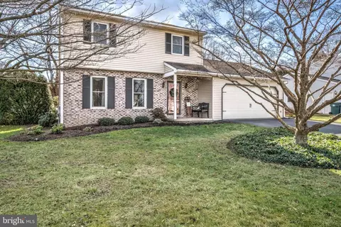 317 Susan Ave, Strasburg, PA 17579