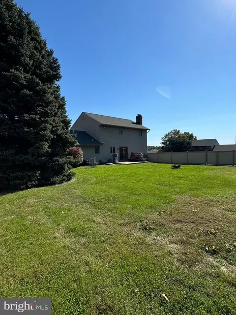 792 Sue Dr, Lititz, PA 17543 photo 20