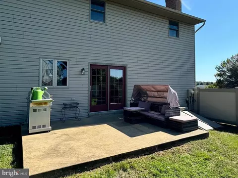 792 Sue Dr, Lititz, PA 17543 photo 21