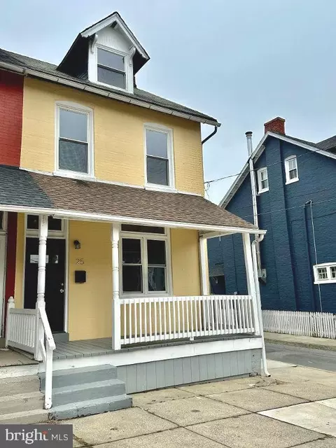 25 Green St, Lancaster, PA 17602