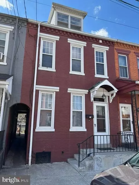 34 N 6th St, Columbia, PA 17512