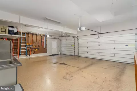 325 E Woods Dr, Lititz, PA 17543 photo 38