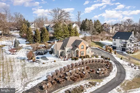 325 E Woods Dr, Lititz, PA 17543 photo 56