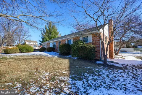 1005 Union House Rd, Lititz, PA 17543 photo 3
