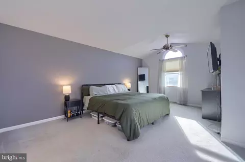 Bedroom - 115 Pepperton Ct, Lititz, PA 17543 photo 1 of 5