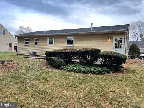 Other - 216 Cardinal Rd, Lititz, PA 17543 photo 2 of 10