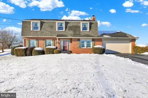 789 Long Ln, Lancaster, PA 17603