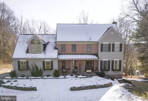 1553 White Oak Rd, Strasburg, PA 17579
