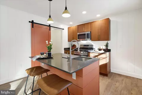 Kitchen - 435 Crosswinds Dr, Lititz, PA 17543 photo 1 of 3