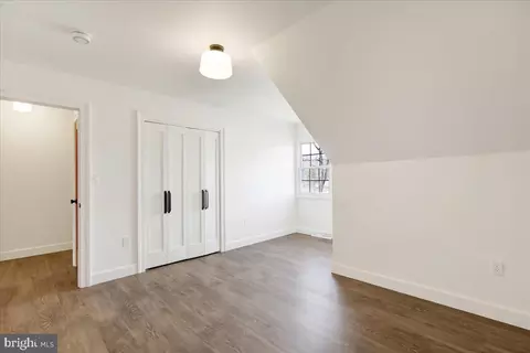 Bedroom - 435 Crosswinds Dr, Lititz, PA 17543 photo 3 of 3