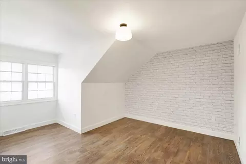 Bedroom - 435 Crosswinds Dr, Lititz, PA 17543 photo 2 of 3