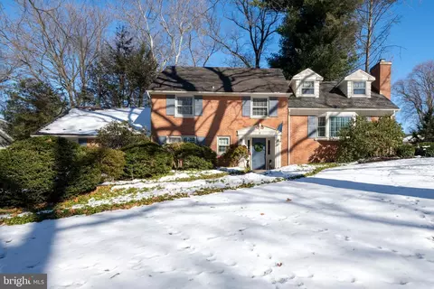 5 River Dr, Lancaster, PA 17603