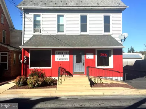 2025 State St, East Petersburg, PA 17520
