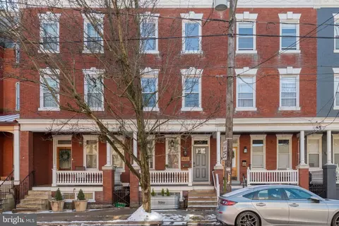 446 E Orange St, Lancaster, PA 17602