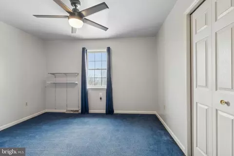 Bedroom - 295 Dead End Rd, Lititz, PA 17543 photo 6 of 8