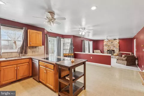 Other - 295 Dead End Rd, Lititz, PA 17543 photo 3 of 11