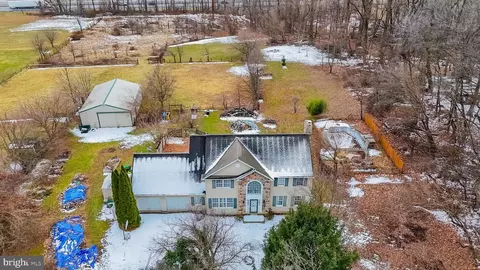 View/Area - 295 Dead End Rd, Lititz, PA 17543 photo 3 of 5