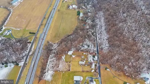 View/Area - 295 Dead End Rd, Lititz, PA 17543 photo 2 of 5
