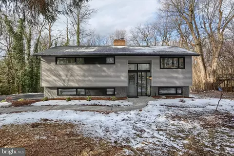 1127 Ridge Rd, Elizabethtown, PA 17022