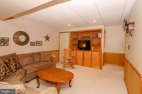 Other - 18 Iron Horse Dr, Lititz, PA 17543 photo 7 of 12