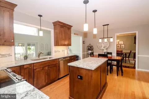 Kitchen - 18 Iron Horse Dr, Lititz, PA 17543 photo 3 of 4