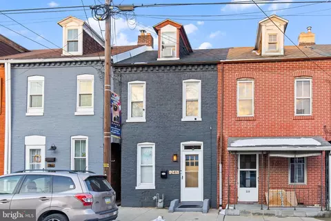 241 N 2nd St, Columbia, PA 17512