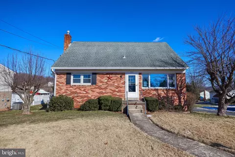 503 Juniper St, Denver, PA 17517