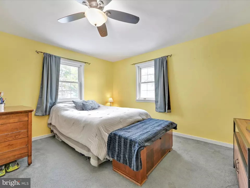 Bedroom - 21 Golf View Dr, Quarryville, PA 17566 photo 6 of 6