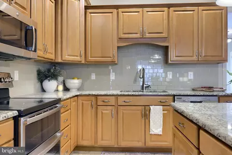 331 Pin Oak Dr, Lititz, PA 17543 photo 19