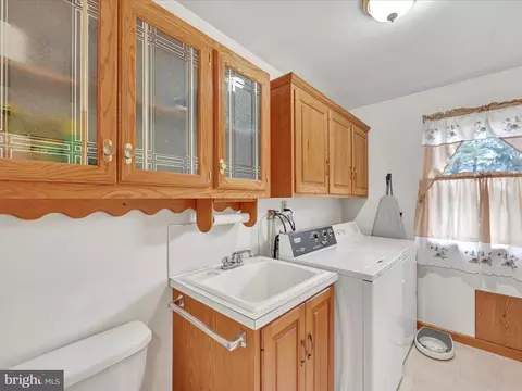 Other - 10 Farm Ln, Lititz, PA 17543 photo 4 of 14