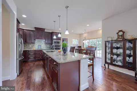 640 Warminster Ln, Lititz, PA 17543 photo 13