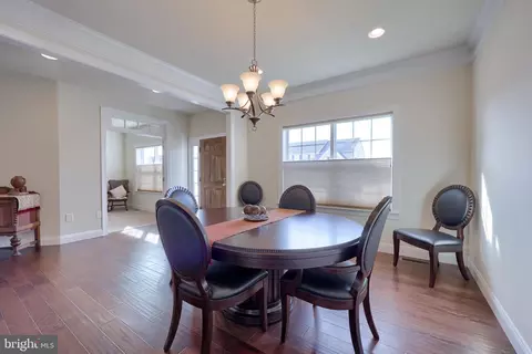 640 Warminster Ln, Lititz, PA 17543 photo 10