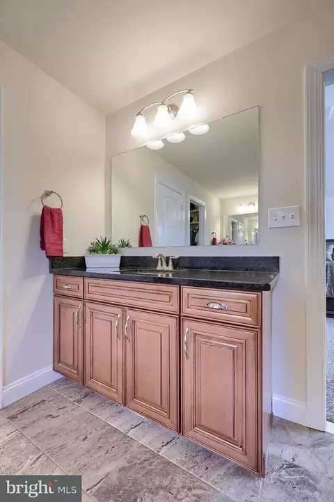 640 Warminster Ln, Lititz, PA 17543 photo 33