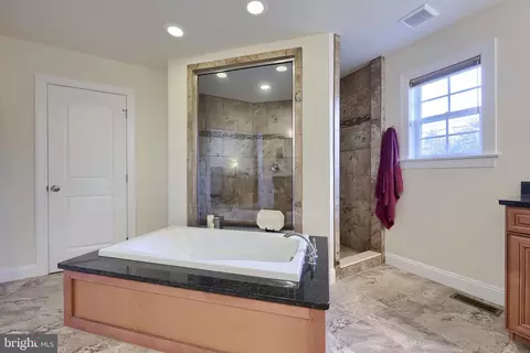640 Warminster Ln, Lititz, PA 17543 photo 38