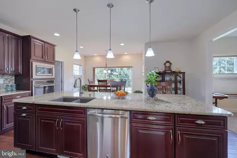 640 Warminster Ln, Lititz, PA 17543 photo 15