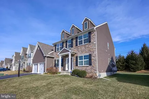640 Warminster Ln, Lititz, PA 17543 photo 57