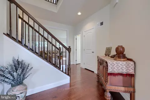 640 Warminster Ln, Lititz, PA 17543 photo 4