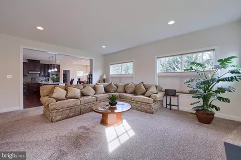 640 Warminster Ln, Lititz, PA 17543 photo 24