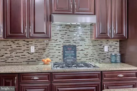 640 Warminster Ln, Lititz, PA 17543 photo 16