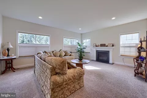 640 Warminster Ln, Lititz, PA 17543 photo 25