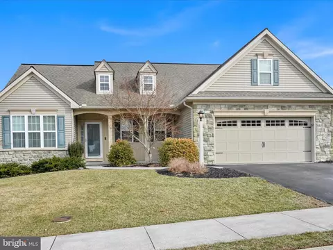 16 Summerlyn Dr, Ephrata, PA 17522