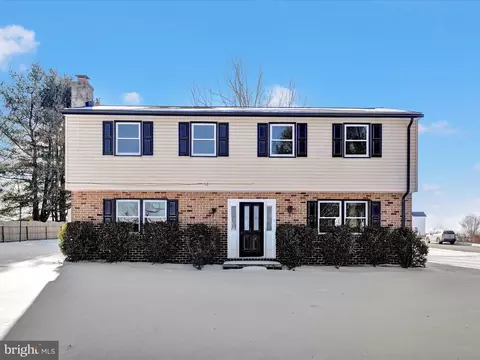6224 Main St, Honey Brook, PA 19344
