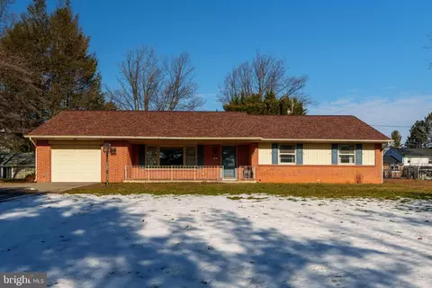 63 Roosevelt Blvd, Lancaster, PA 17601