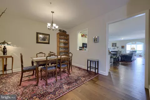 Dining - 364 Pin Oak Dr, Lititz, PA 17543 photo 1 of 4