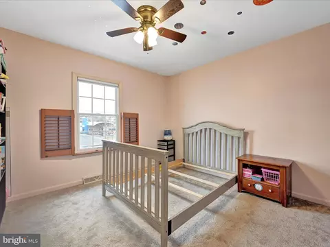 846 E Main St, Mount Joy, PA 17552 photo 18